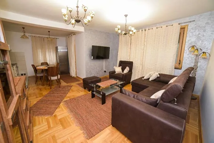 Orient apartmani Zlatibor - OPREMLJENOST APARTMANA ORIENT ZLATIBOR - 3